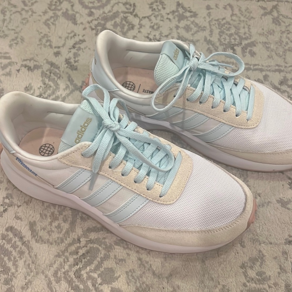 Worn once Adidas sneakers